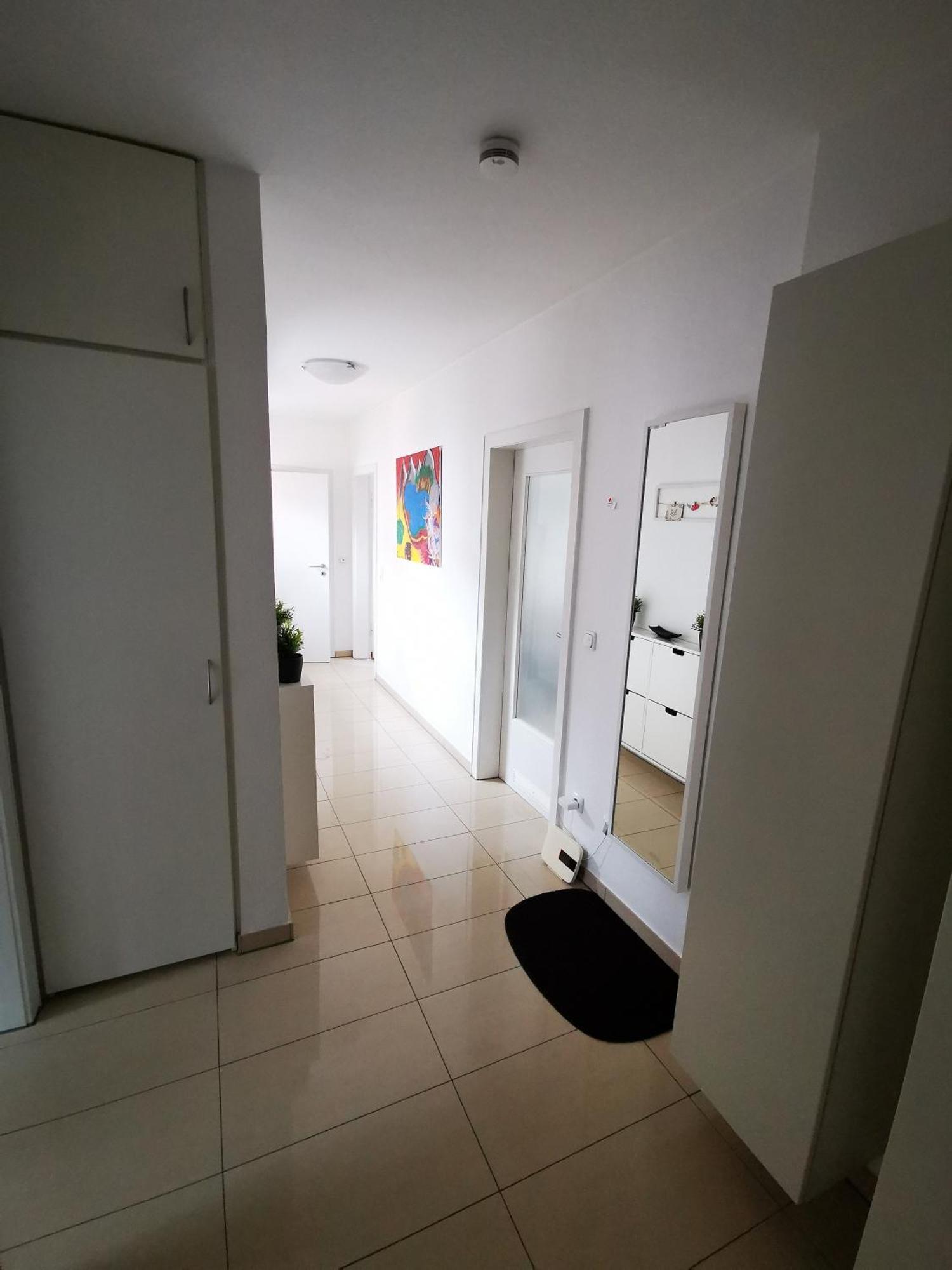 "Greensun-Homes" Messe, Flughafen Und Zentrums Nah, Ruhig, Modern, Schnelles Wlan, Balkon Und Kueche, Freies Parken, 4 Schlafplaetze Moeglich Кельн Екстер'єр фото